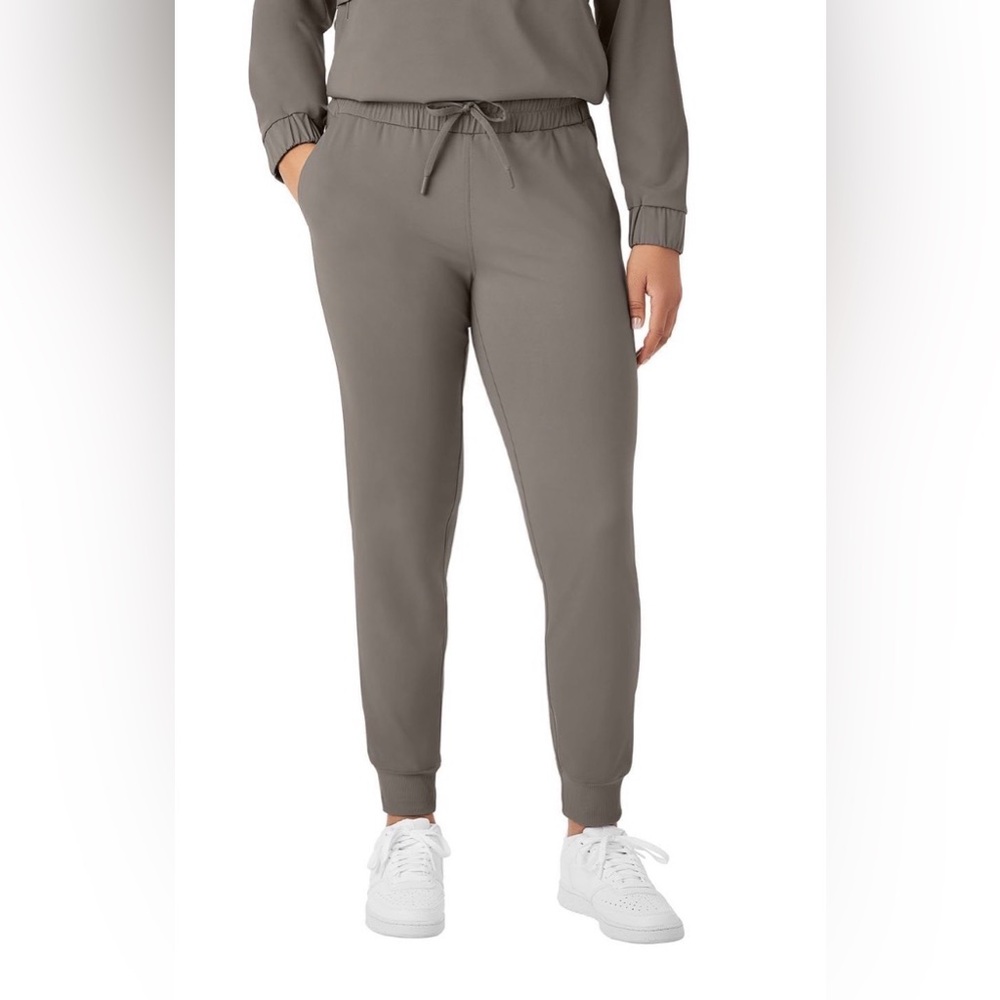Member’s Mark // Taupe Gray Travel Jogger Pants // NWT